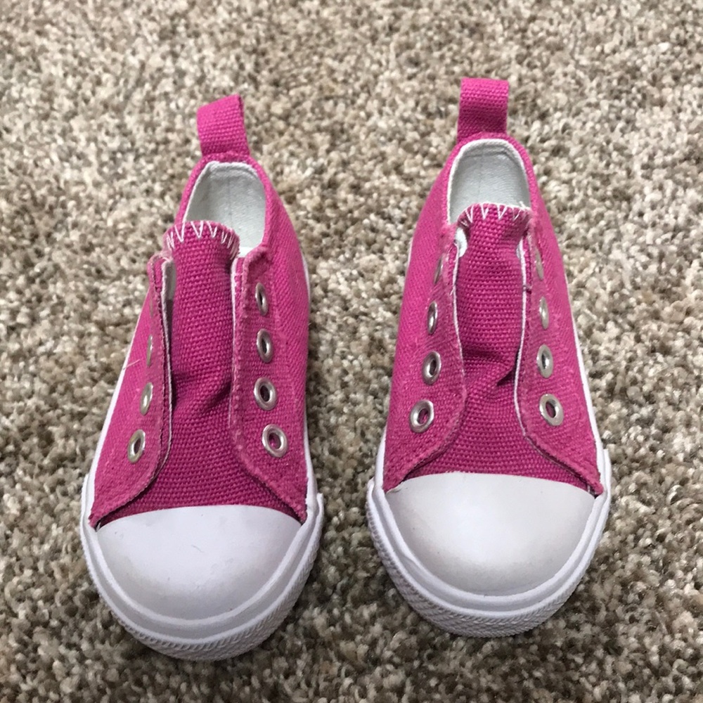 Fuchsia Koala Kids tennis shoes